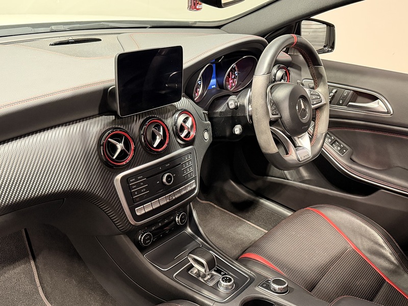 Mercedes-Benz A Class 2.0 A45 AMG (Premium) Hatchback 5dr Petrol SpdS DCT 4MATIC Euro 6 (s/s) (381 ps) - U226