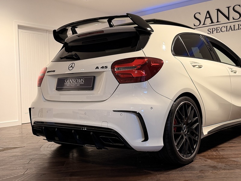 Mercedes-Benz A Class 2.0 A45 AMG (Premium) Hatchback 5dr Petrol SpdS DCT 4MATIC Euro 6 (s/s) (381 ps) - U226