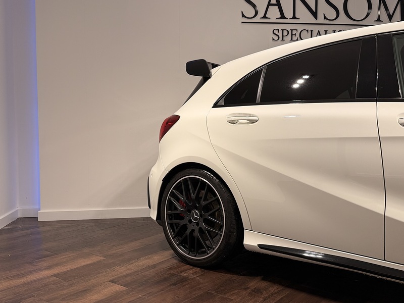 Mercedes-Benz A Class 2.0 A45 AMG (Premium) Hatchback 5dr Petrol SpdS DCT 4MATIC Euro 6 (s/s) (381 ps) - U226