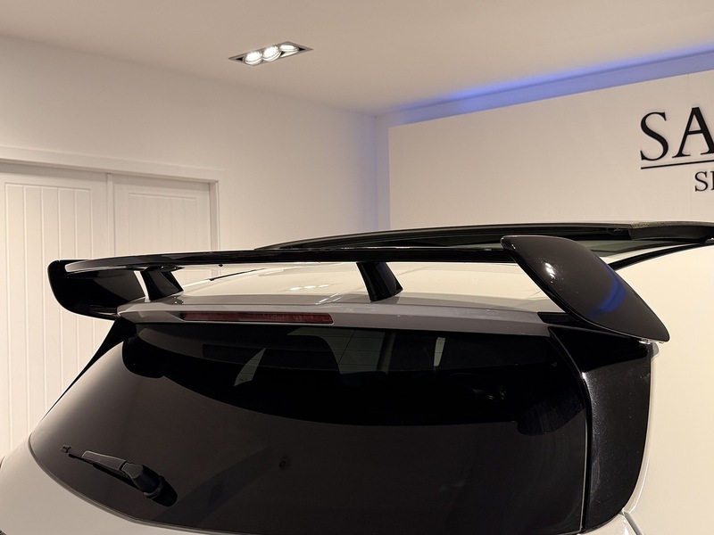 Mercedes-Benz A Class 2.0 A45 AMG (Premium) Hatchback 5dr Petrol SpdS DCT 4MATIC Euro 6 (s/s) (381 ps) - U226