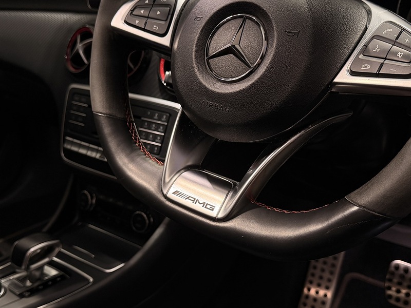 Mercedes-Benz A Class 2.0 A45 AMG (Premium) Hatchback 5dr Petrol SpdS DCT 4MATIC Euro 6 (s/s) (381 ps) - U226