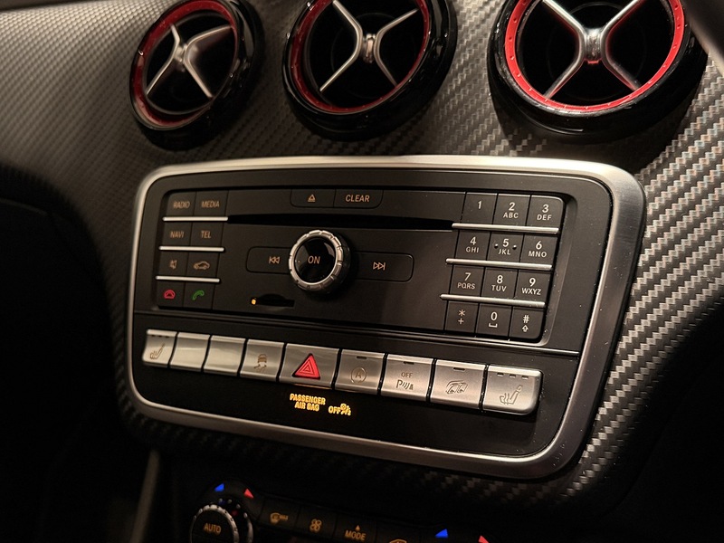 Mercedes-Benz A Class 2.0 A45 AMG (Premium) Hatchback 5dr Petrol SpdS DCT 4MATIC Euro 6 (s/s) (381 ps) - U226