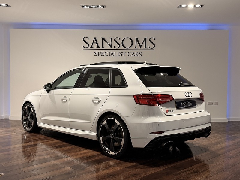 Audi RS3 2.5 TFSI Sportback 5dr Petrol S Tronic quattro Euro 6 (s/s) (400 ps) - U229