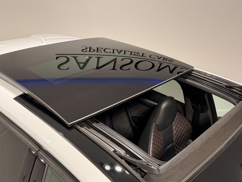 Audi RS3 2.5 TFSI Sportback 5dr Petrol S Tronic quattro Euro 6 (s/s) (400 ps) - U229