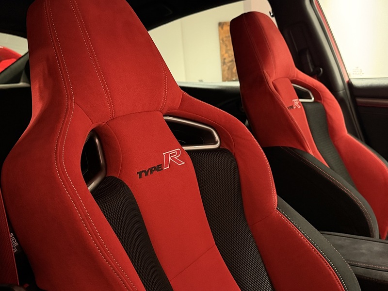 Honda Civic 2.0 i-VTEC Type R GT Hatchback 5dr Petrol Manual Euro 6 (s/s) (320 ps) - U230