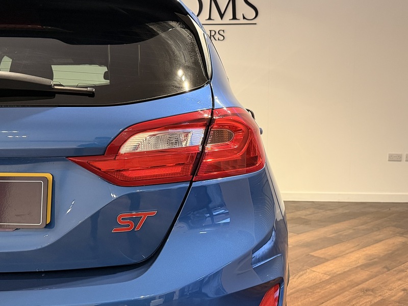 Ford Fiesta 1.5T EcoBoost ST-2 Hatchback 5dr Petrol Manual Euro 6 (s/s) (200 ps) - U237