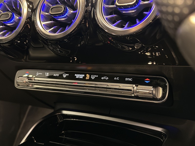 Mercedes-Benz A Class 2.0 A35 AMG (Premium Plus) Hatchback 5dr Petrol 7G-DCT 4MATIC Euro 6 (s/s) (306 ps) - U251