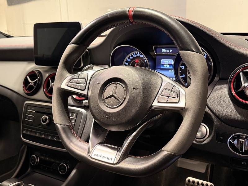 Mercedes-Benz GLA 2.0 GLA45 AMG (Premium) SUV 5dr Petrol SpdS DCT 4MATIC Euro 6 (s/s) (381 ps) - U253