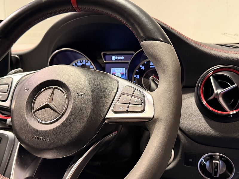 Mercedes-Benz GLA 2.0 GLA45 AMG (Premium) SUV 5dr Petrol SpdS DCT 4MATIC Euro 6 (s/s) (381 ps) - U253