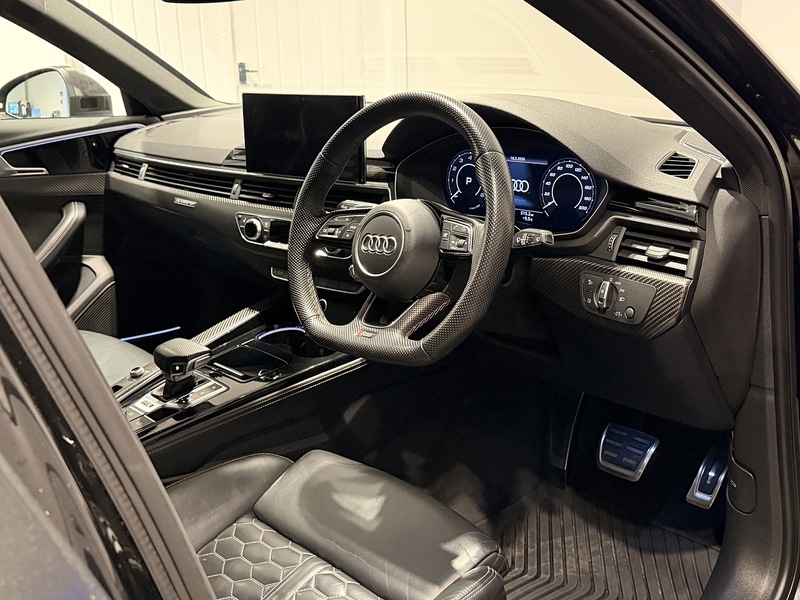 Audi RS4 Avant 2.9 TFSI V6 Bronze Edition Estate 5dr Petrol Tiptronic quattro Euro 6 (s/s) (450 ps) - U254