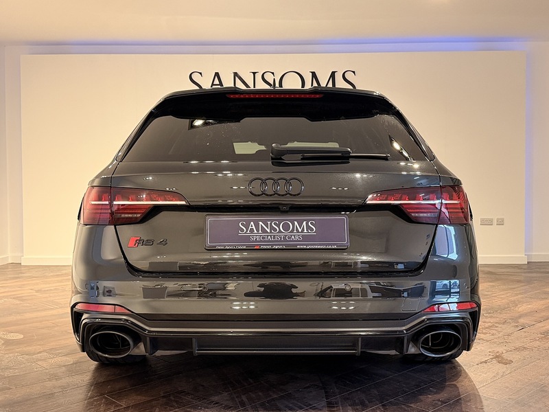 Audi RS4 Avant 2.9 TFSI V6 Bronze Edition Estate 5dr Petrol Tiptronic quattro Euro 6 (s/s) (450 ps) - U254