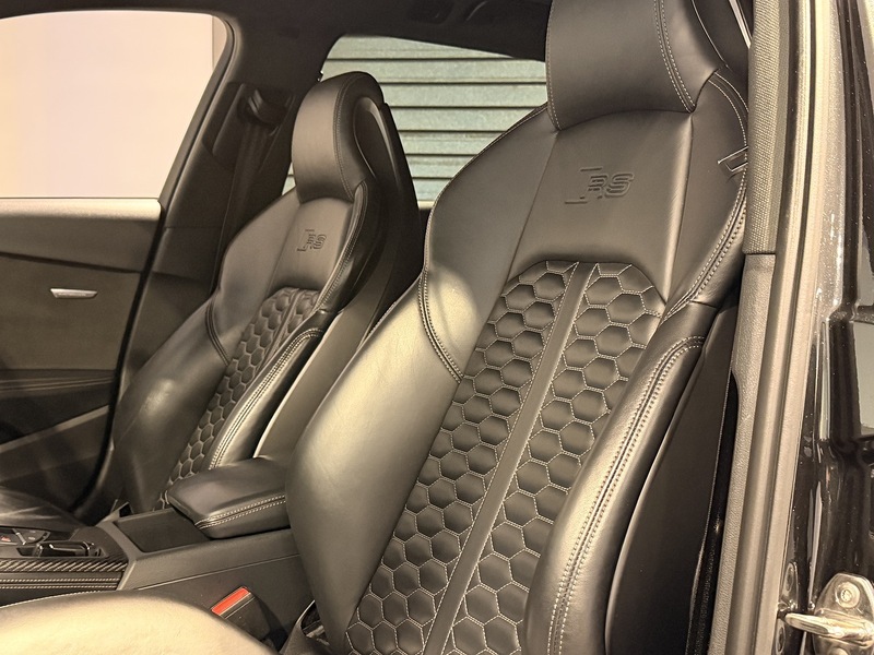 Audi RS4 Avant 2.9 TFSI V6 Bronze Edition Estate 5dr Petrol Tiptronic quattro Euro 6 (s/s) (450 ps) - U254