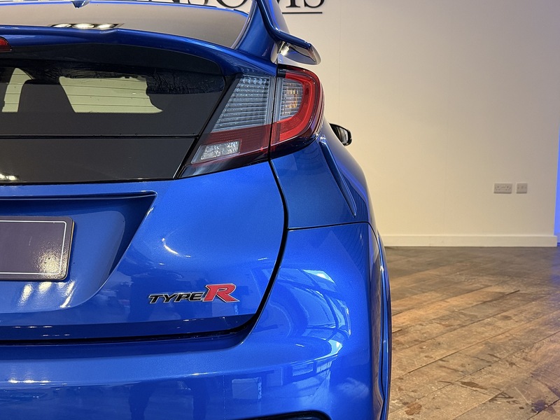 Honda Civic 2.0 i-VTEC Type R Hatchback 5dr Petrol Manual Euro 6 (s/s) (310 ps) - U258