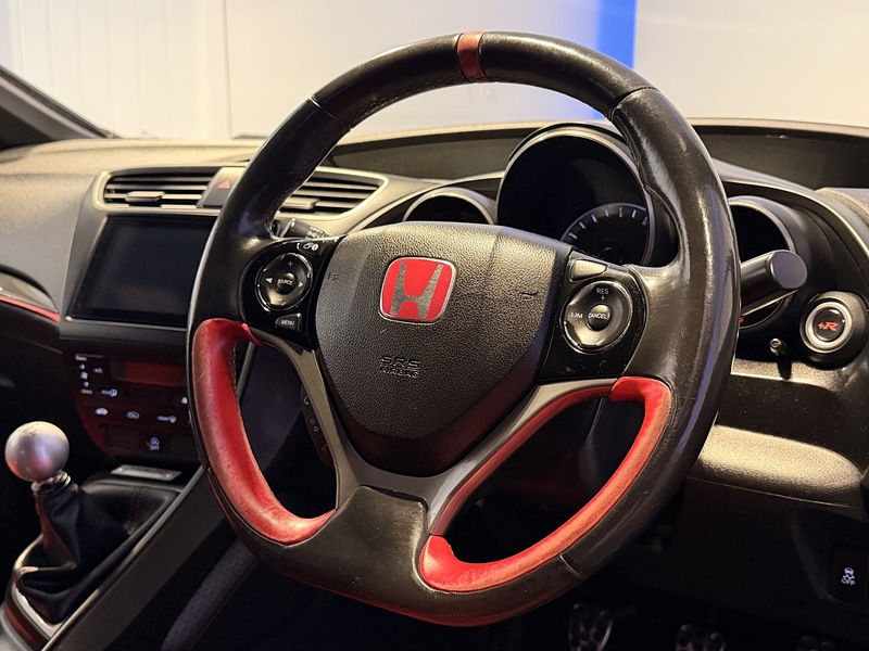 Honda Civic 2.0 i-VTEC Type R Hatchback 5dr Petrol Manual Euro 6 (s/s) (310 ps) - U258