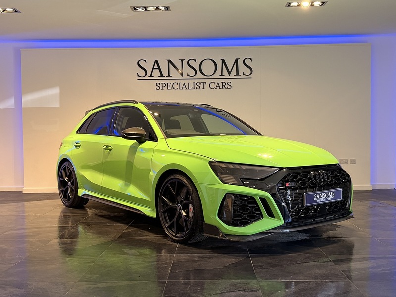 Audi RS3 2.5 TFSI Carbon Black Sportback 5dr Petrol S Tronic quattro Euro 6 (s/s) (400 ps) - U268