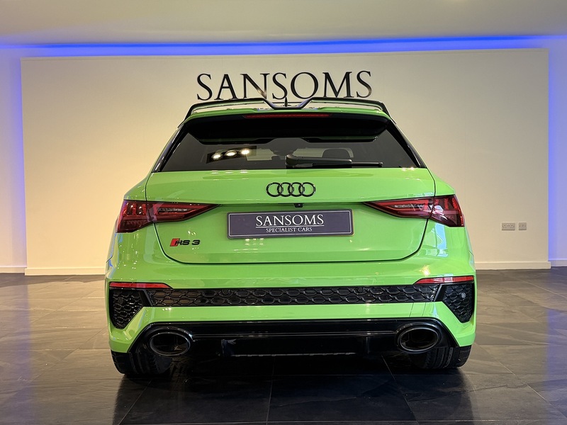 Audi RS3 2.5 TFSI Carbon Black Sportback 5dr Petrol S Tronic quattro Euro 6 (s/s) (400 ps) - U268