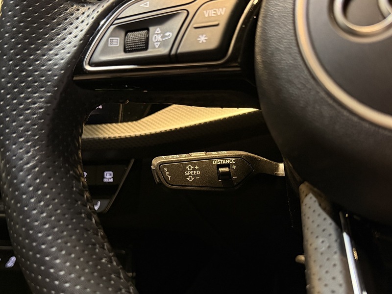 Audi RS3 2.5 TFSI Carbon Black Sportback 5dr Petrol S Tronic quattro Euro 6 (s/s) (400 ps) - U268
