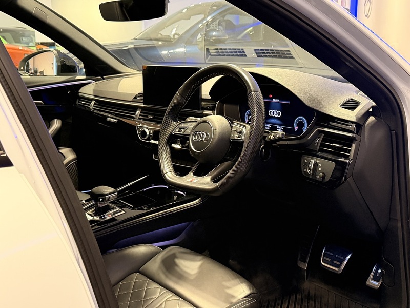 Audi S4 Avant 3.0 TDI V6 Black Edition Estate 5dr Diesel Tiptronic quattro Euro 6 (s/s) (347 ps) - U275