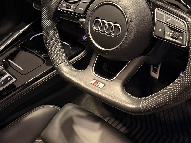 Audi S4 Avant 3.0 TDI V6 Black Edition Estate 5dr Diesel Tiptronic quattro Euro 6 (s/s) (347 ps) - U275