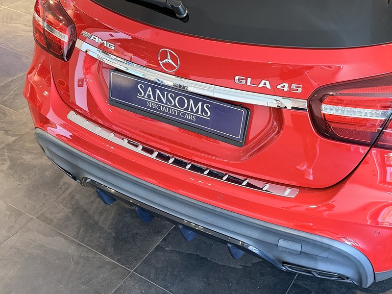 Mercedes-Benz GLA 2.0 GLA45 AMG (Premium) SUV 5dr Petrol AMG SpdS DCT 4MATIC Euro 6 (s/s) (381 ps) - U291