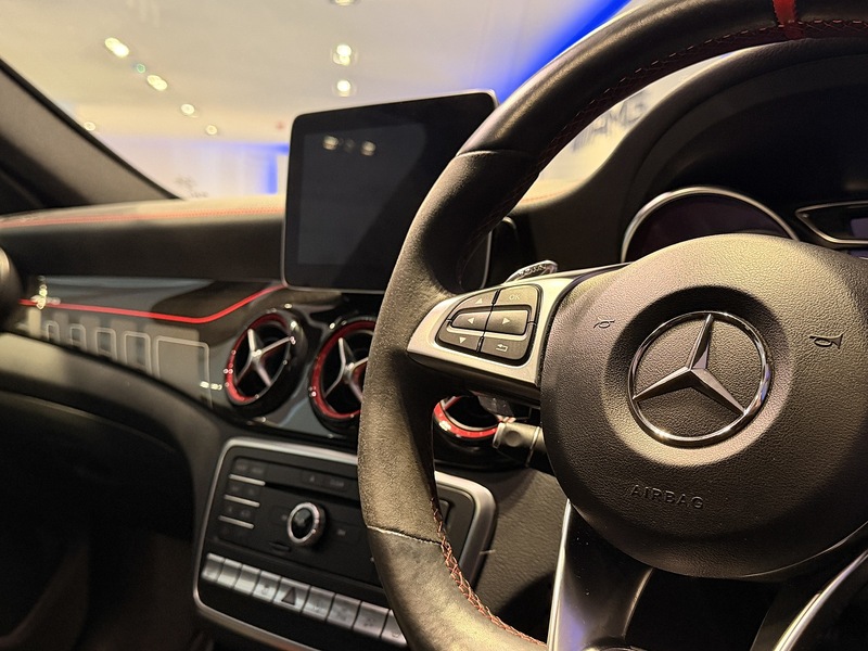 Mercedes-Benz GLA 2.0 GLA45 AMG (Premium) SUV 5dr Petrol AMG SpdS DCT 4MATIC Euro 6 (s/s) (381 ps) - U291