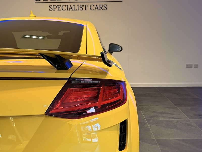 Audi TT RS 2.5 TFSI Sport Edition Coupe 3dr Petrol S Tronic quattro Euro 6 (s/s) (400 ps) - U294