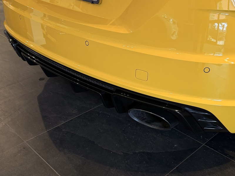 Audi TT RS 2.5 TFSI Sport Edition Coupe 3dr Petrol S Tronic quattro Euro 6 (s/s) (400 ps) - U294