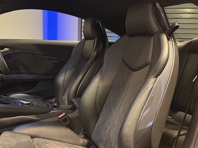 Audi TT RS 2.5 TFSI Sport Edition Coupe 3dr Petrol S Tronic quattro Euro 6 (s/s) (400 ps) - U294