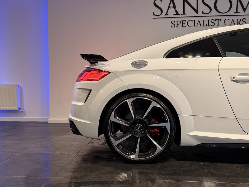 Audi TT RS 2.5 TFSI Sport Edition Coupe 3dr Petrol S Tronic quattro Euro 6 (s/s) (400 ps) - U305