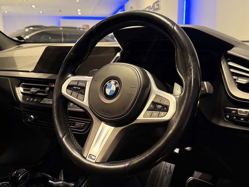 BMW 1 Series 2.0 M135i Hatchback 5dr Petrol Auto xDrive Euro 6 (s/s) (306 ps) - U316