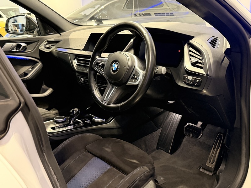 BMW 2 Series Gran Coupe 2.0 M235i Saloon 4dr Petrol Auto xDrive Euro 6 (s/s) (306 ps) - U319