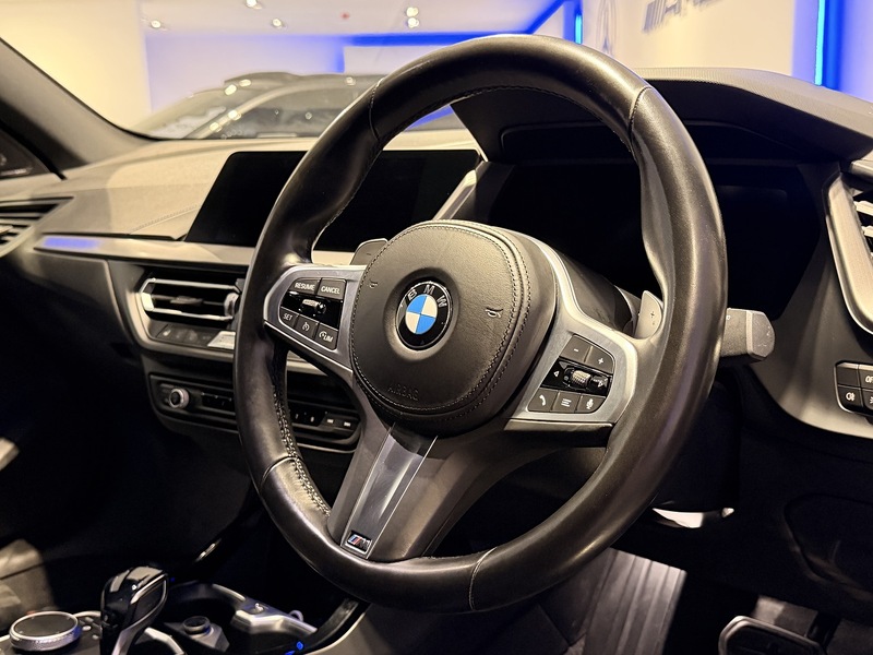 BMW 2 Series Gran Coupe 2.0 M235i Saloon 4dr Petrol Auto xDrive Euro 6 (s/s) (306 ps) - U319