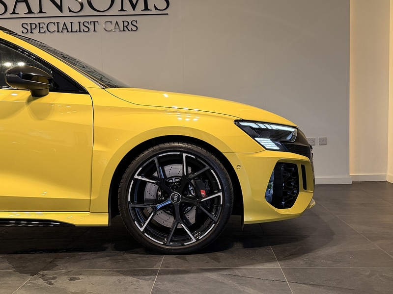 Audi RS3 2.5 TFSI Vorsprung Sportback 5dr Petrol S Tronic quattro Euro 6 (s/s) (400 ps) - U322
