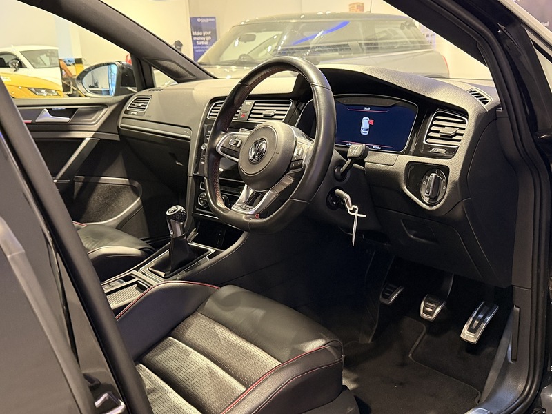 Volkswagen Golf 2.0 TSI GTI Performance Hatchback 5dr Petrol Manual Euro 6 (s/s) (245 ps) - U331