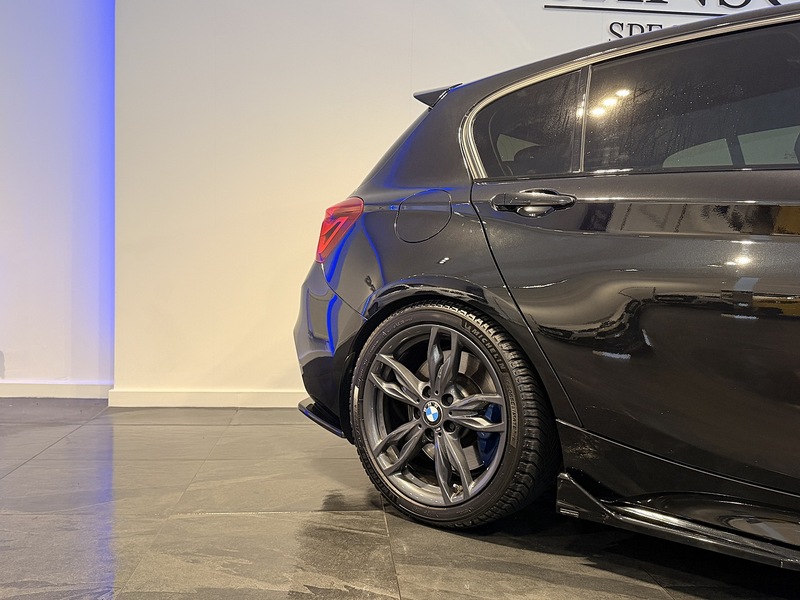 BMW 1 Series 3.0 M140i GPF Shadow Edition Hatchback 5dr Petrol Auto Euro 6 (s/s) (340 ps) - U334