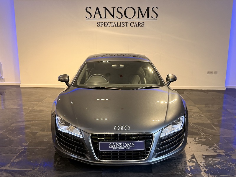 Audi R8 4.2 FSI V8 Coupe 2dr Petrol Manual quattro Euro 4 (420 ps) - U339
