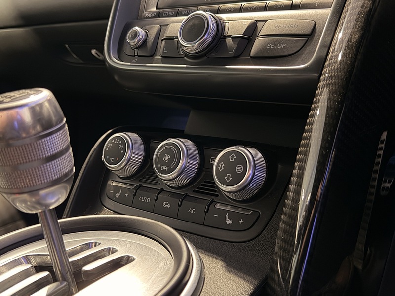 Audi R8 4.2 FSI V8 Coupe 2dr Petrol Manual quattro Euro 4 (420 ps) - U339