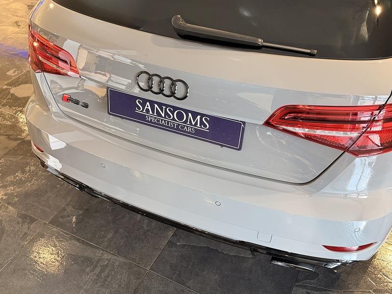 Audi RS3 2.5 TFSI GPF Audi Sport Edition Sportback 5dr Petrol S Tronic quattro Euro 6 (s/s) (400 ps) - U340