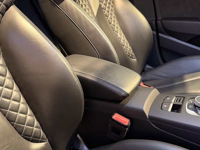 Audi RS3 2.5 TFSI GPF Audi Sport Edition Sportback 5dr Petrol S Tronic quattro Euro 6 (s/s) (400 ps) - U340