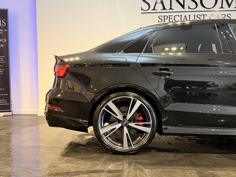 Audi RS3 2.5 TFSI Saloon 4dr Petrol S Tronic quattro Euro 6 (s/s) (400 ps) - U344