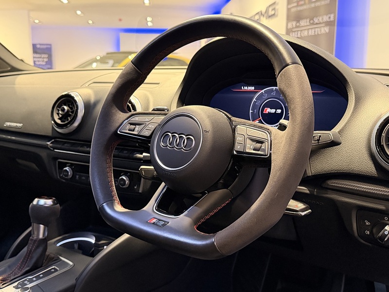 Audi RS3 2.5 TFSI Saloon 4dr Petrol S Tronic quattro Euro 6 (s/s) (400 ps) - U344