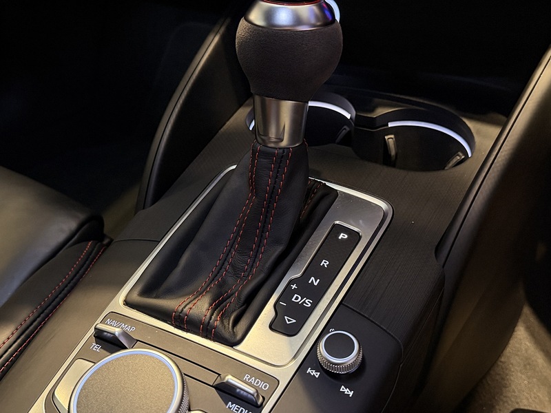 Audi RS3 2.5 TFSI Saloon 4dr Petrol S Tronic quattro Euro 6 (s/s) (400 ps) - U344