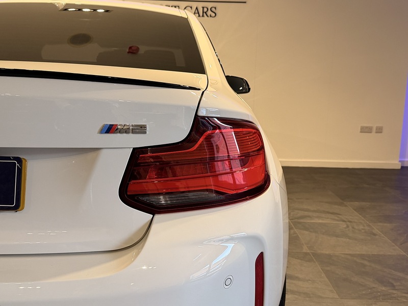 BMW M2 3.0i Coupe 2dr Petrol DCT Euro 6 (s/s) (370 ps) - U346