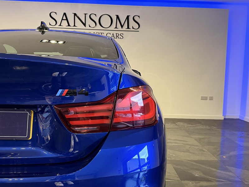 BMW M4 3.0 BiTurbo GPF Competition Coupe 2dr Petrol DCT Euro 6 (s/s) (450 ps) - U349