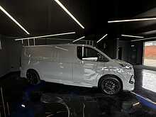 Ford Transit Custom 320 Limited P/V L2 H1 