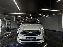 Ford Transit Custom 320 Limited P/V L2 H1 
