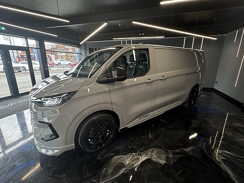 320 Limited P/V L2 H1 2.0 Panel Van Automatic Diesel