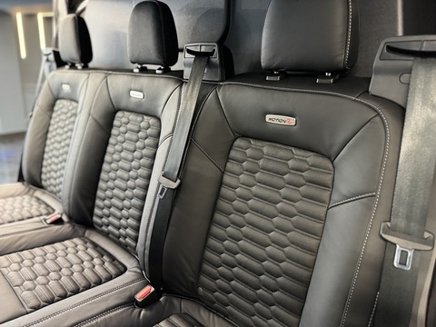 320 Limited L1 H1 2.0 DCIV Automatic Diesel