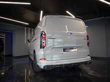 Ford Transit Custom 320 Limited Dciv L2 H1 