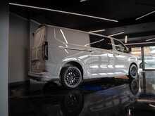 Ford Transit Custom 320 Limited Dciv L2 H1 